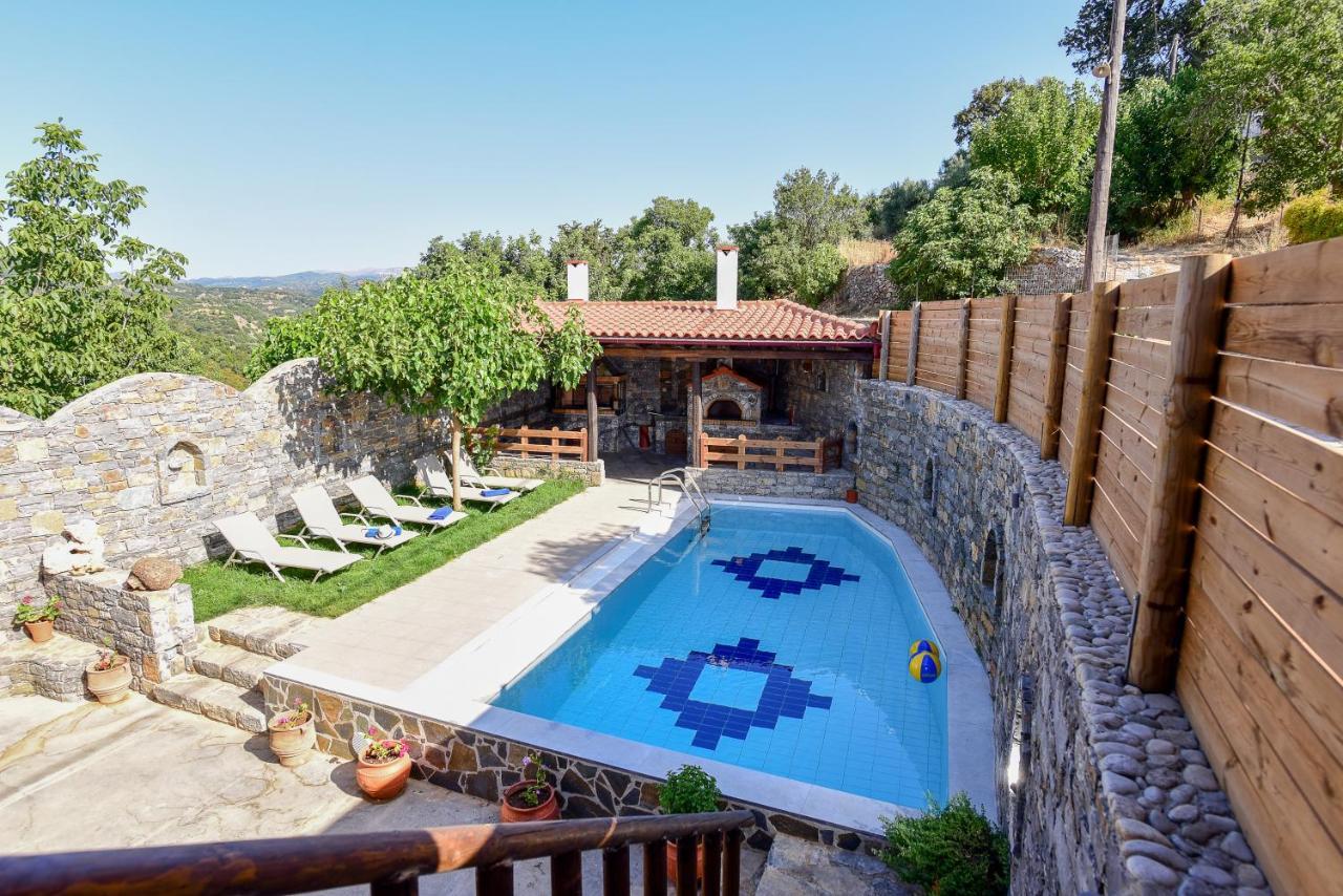 Villa Agia Rethymno エクステリア 写真